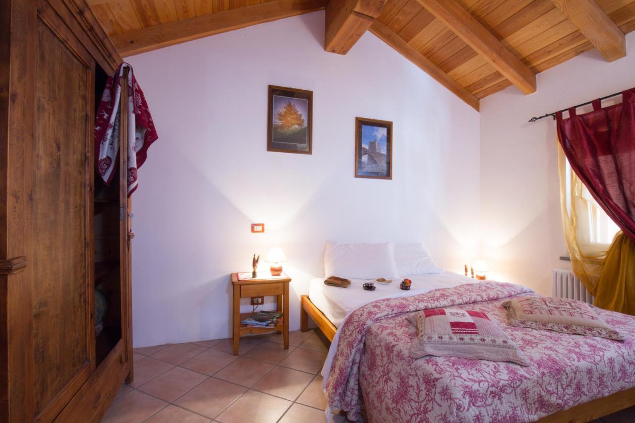 Lou Rose Villa Donnaz Buitenkant foto