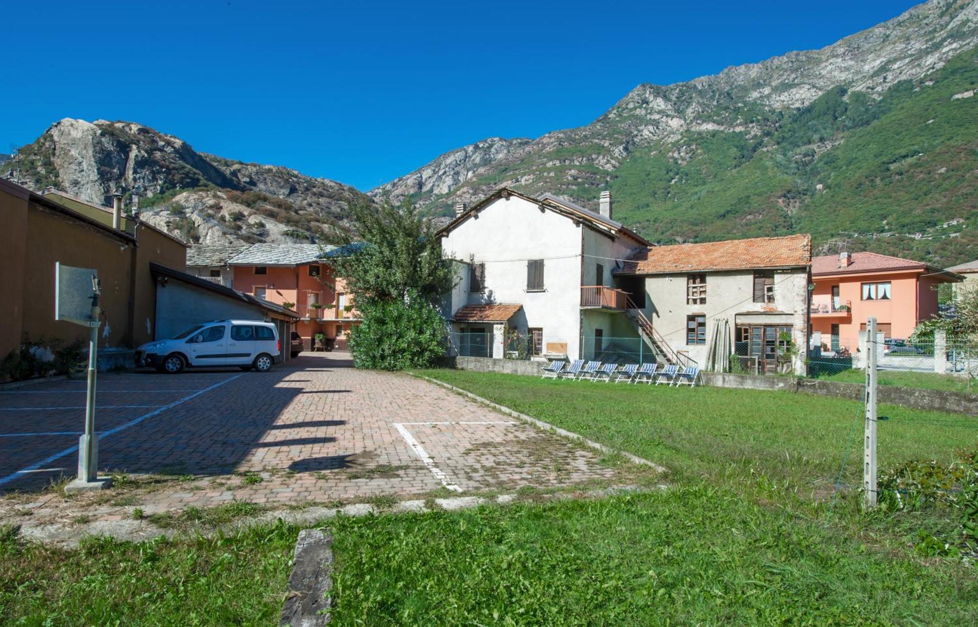 Lou Rose Villa Donnaz Buitenkant foto