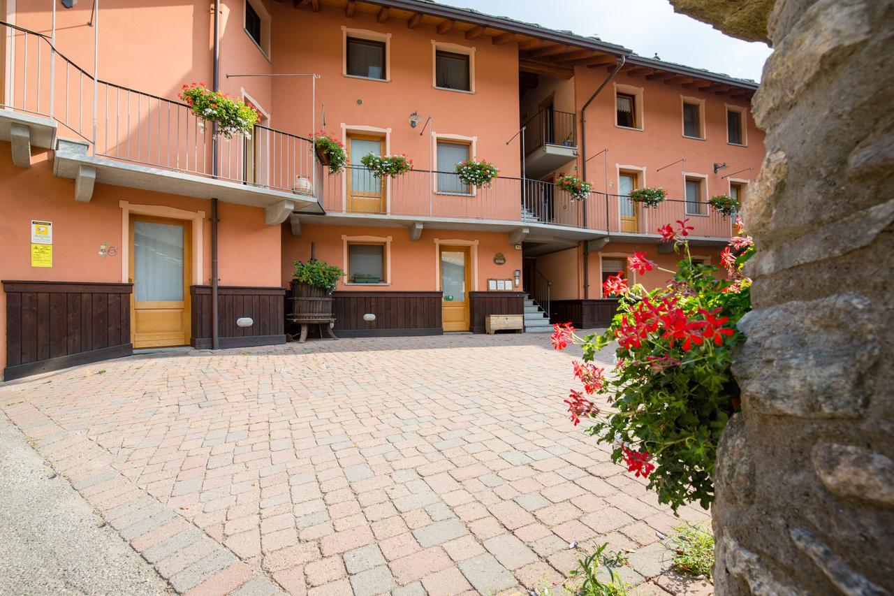 Lou Rose Villa Donnaz Buitenkant foto